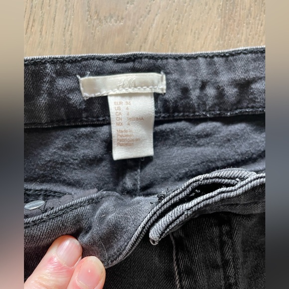 H&M Short Lot - Picture 8 of 9